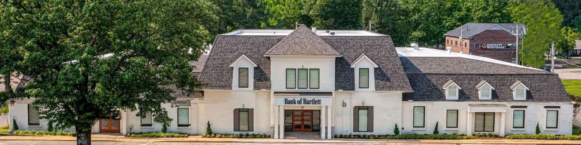 An aerial view of the Bank of Bartlett- Bartlett location from Stage Road.